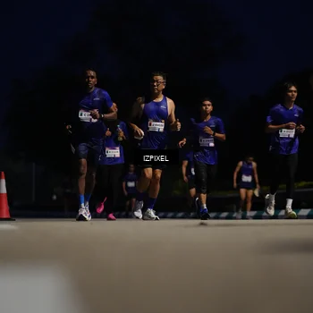 Runner Photo 7422185
