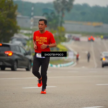 Runner Photo 7422201