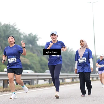 Runner Photo 7422206