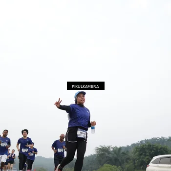 Runner Photo 7422208