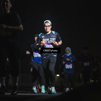 Runner Photo 7422211