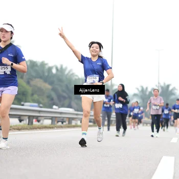 Runner Photo 7422218