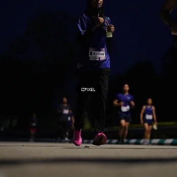 Runner Photo 7422685