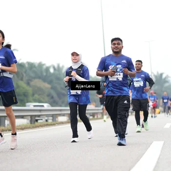 Runner Photo 7422701