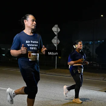 Runner Photo 7422713