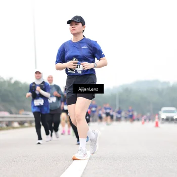 Runner Photo 7422722