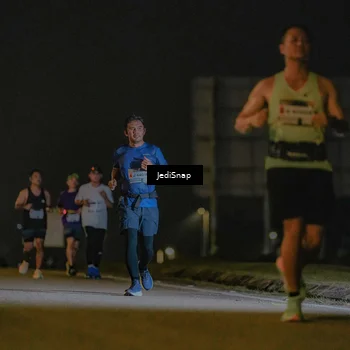 Runner Photo 7422735