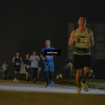 Runner Photo 7422737
