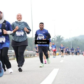 Runner Photo 7422801