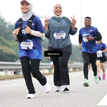 Runner Photo 7422809