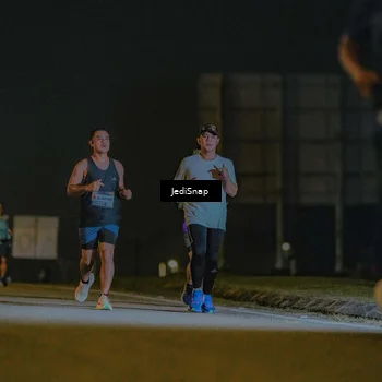 Runner Photo 7422813