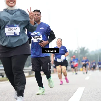 Runner Photo 7422829