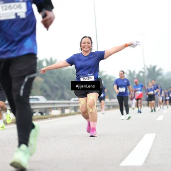 Runner Photo 7423031