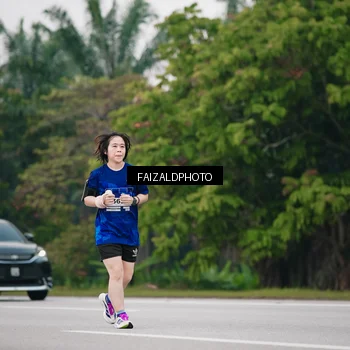 Runner Photo 7423046