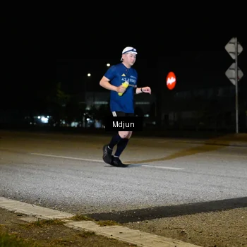 Runner Photo 7423048