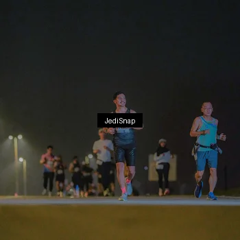 Runner Photo 7423058