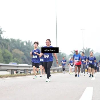 Runner Photo 7423063