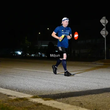 Runner Photo 7423091