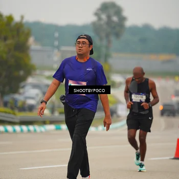 Runner Photo 7423112