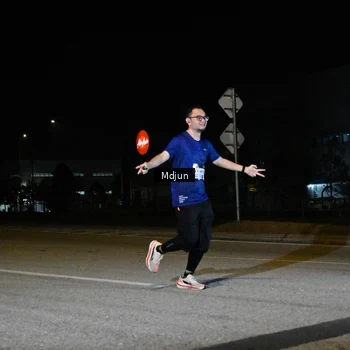 Runner Photo 7423113