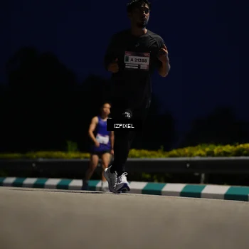 Runner Photo 7423247