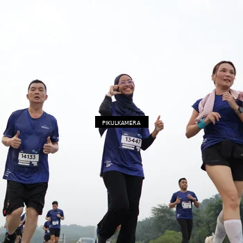 Runner Photo 7423256