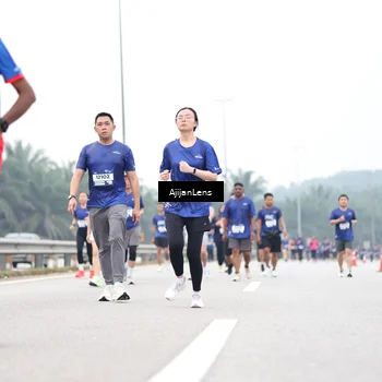 Runner Photo 7423389