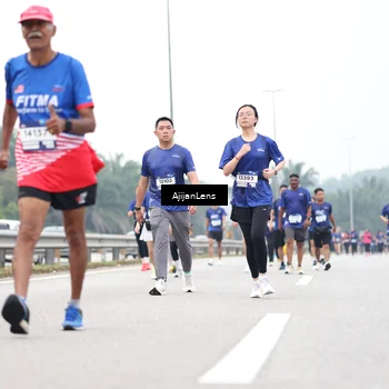 Runner Photo 7423427