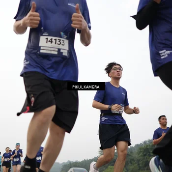 Runner Photo 7423429