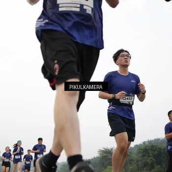 Runner Photo 7423434
