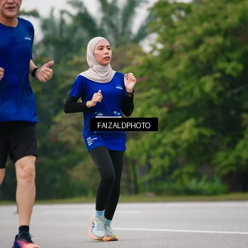 Runner Photo 7423437