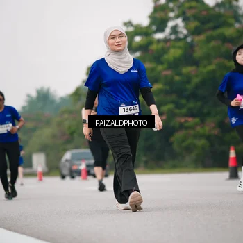 Runner Photo 7423438