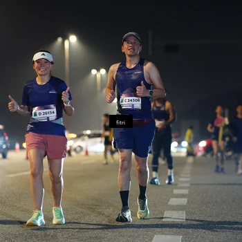 Runner Photo 7423458