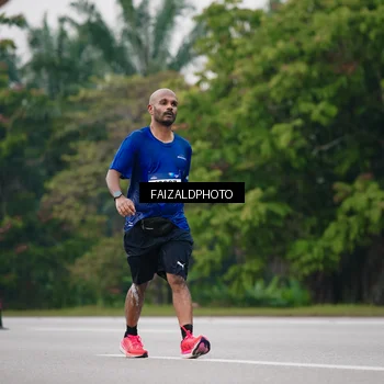 Runner Photo 7423468