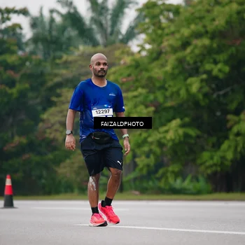 Runner Photo 7423470