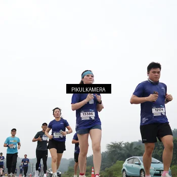 Runner Photo 7423578