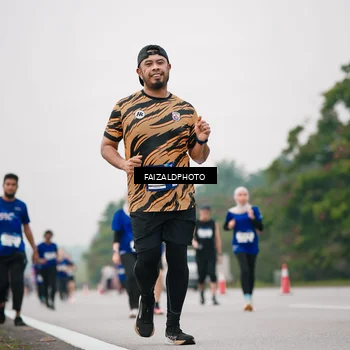 Runner Photo 7423586