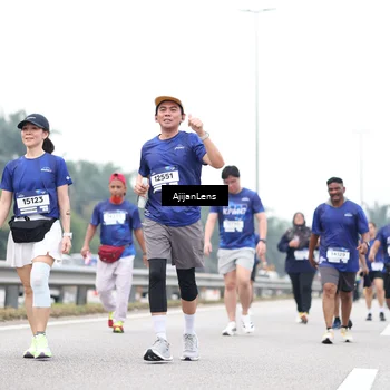 Runner Photo 7423599