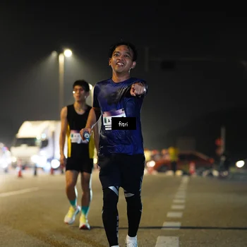 Runner Photo 7423651