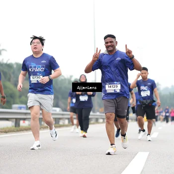 Runner Photo 7423664