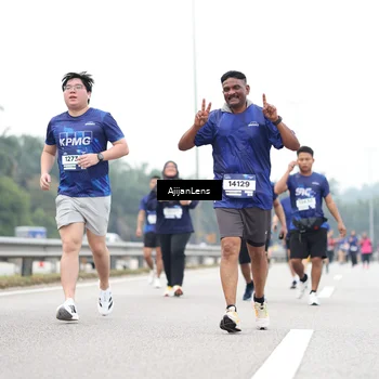 Runner Photo 7423680