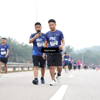 Runner Photo 7423687