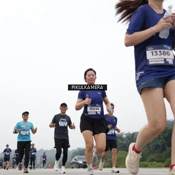 Runner Photo 7423952