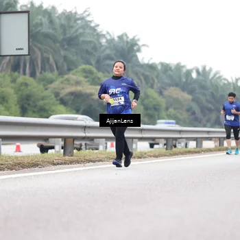 Runner Photo 7423959