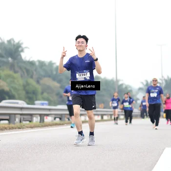 Runner Photo 7423970