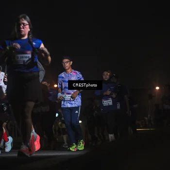 Runner Photo 7423972