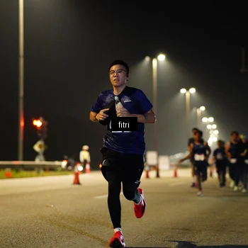 Runner Photo 7423989