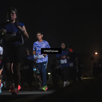 Runner Photo 7423990