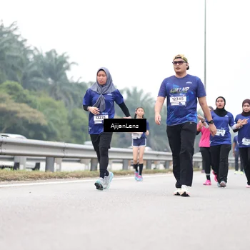 Runner Photo 7424265