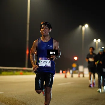Runner Photo 7424276